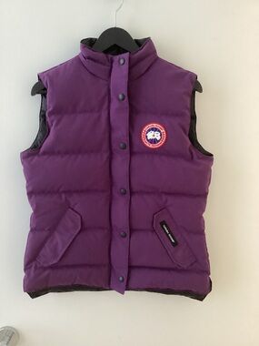 Canada Goose  Purple Down Puffer Vest Medium